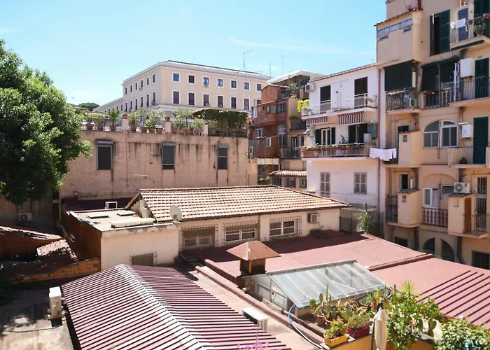 Storico Borgo Pio Apartment Rome