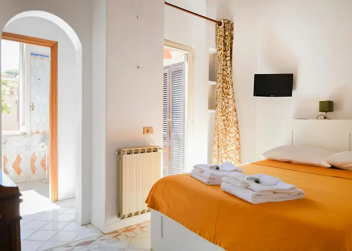 Storico Borgo Pio Apartment