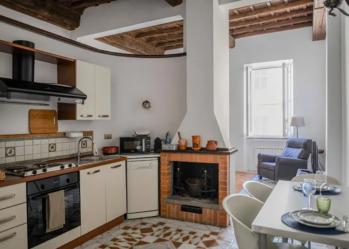 Storico Borgo Pio Apartment *
