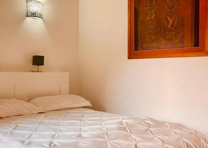 Storico Borgo Pio Apartment